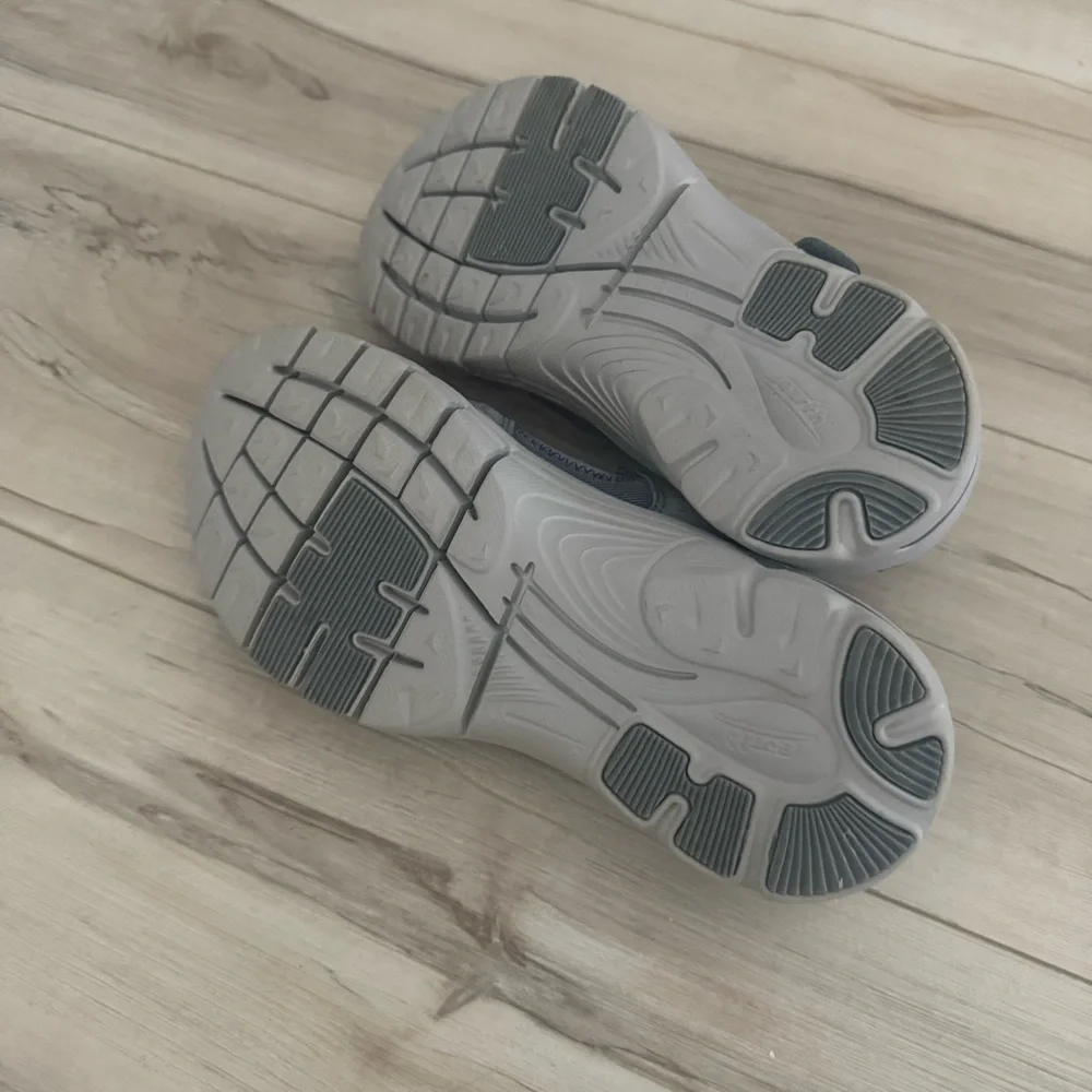 Earth Origins Sandal blue Gray Leather Women Size 7